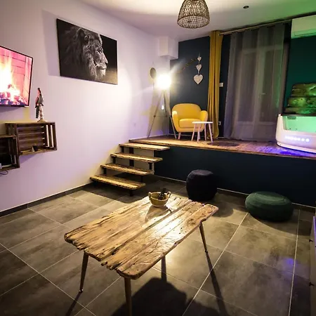 ** Au Canal Du Midi - Jaccuzzi & Luxueux Appartements ** Carcassonne Exterior photo