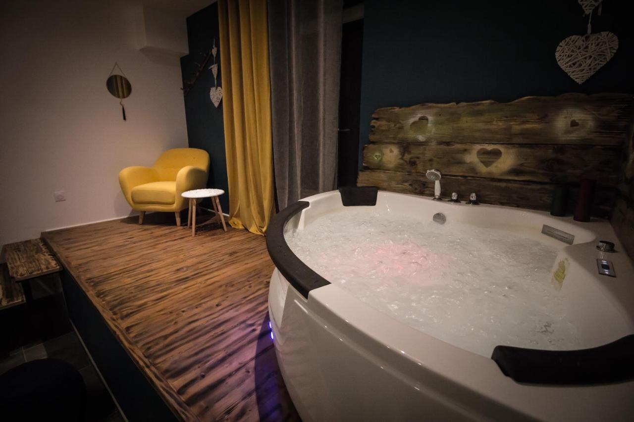 ** Au Canal Du Midi - Jaccuzzi & Luxueux ** Apartment