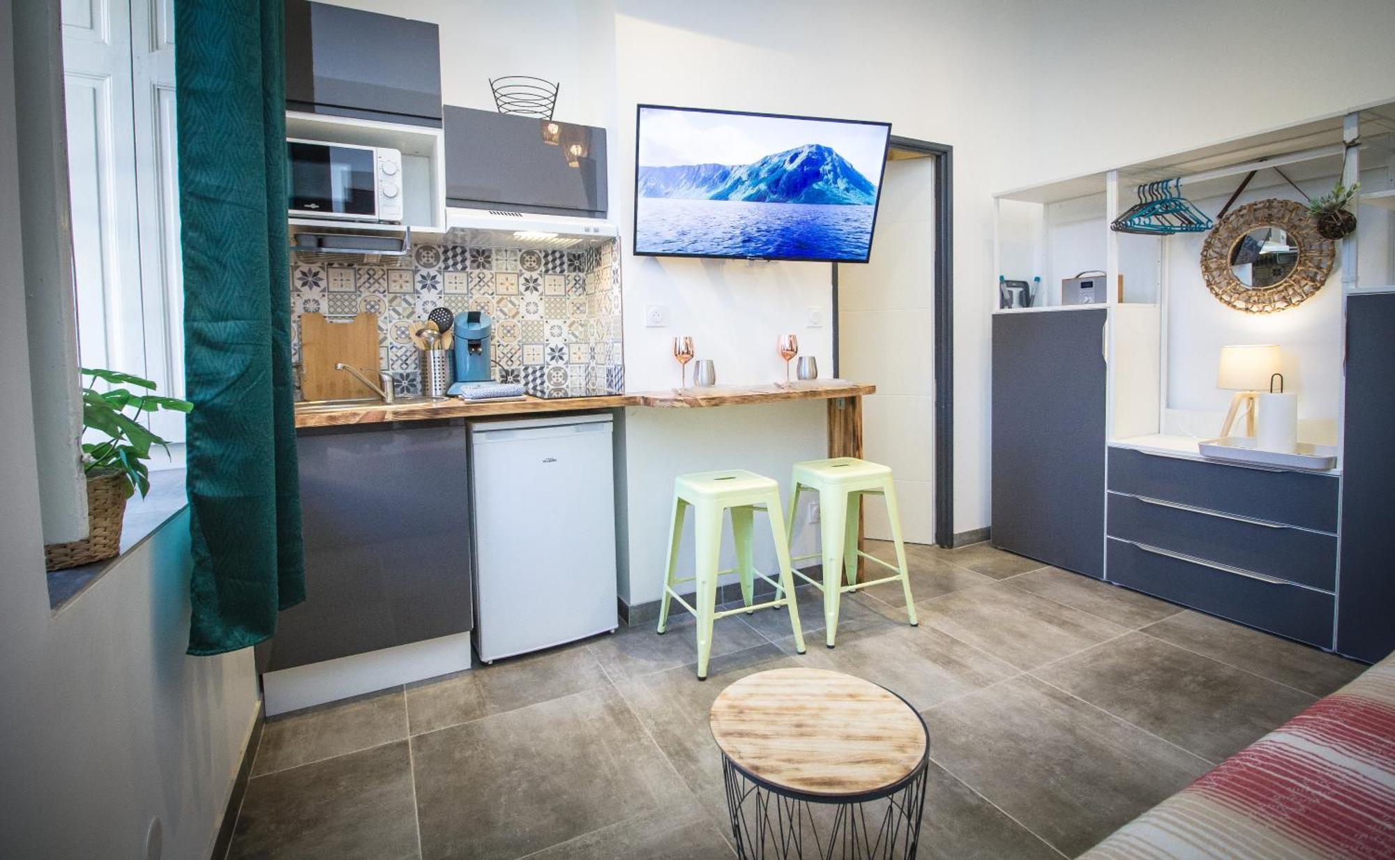 Apartment ** Au Canal Du Midi - Jaccuzzi & Luxueux ** Carcassonne