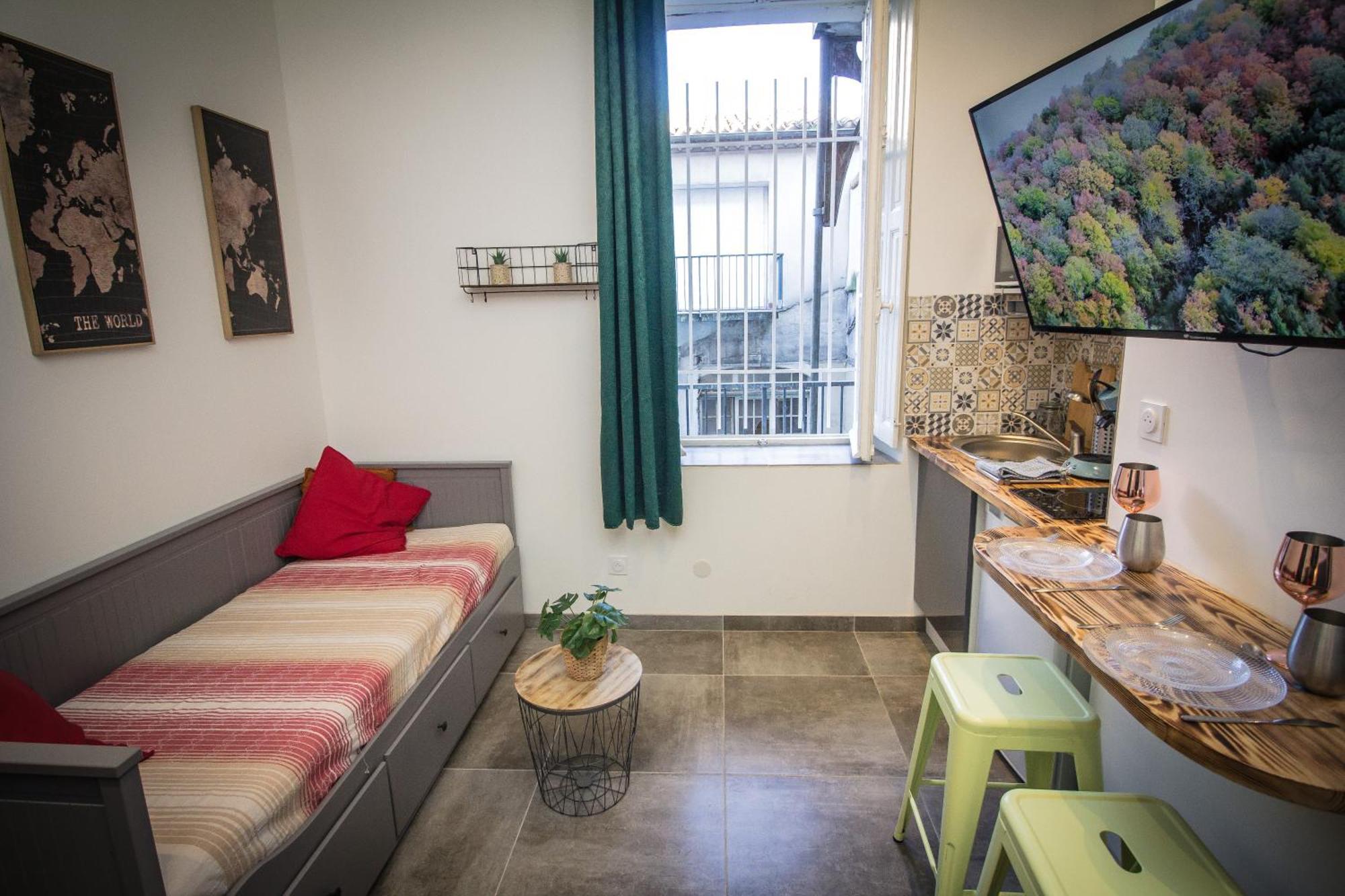Apartment ** Au Canal Du Midi - Jaccuzzi & Luxueux ** Carcassonne